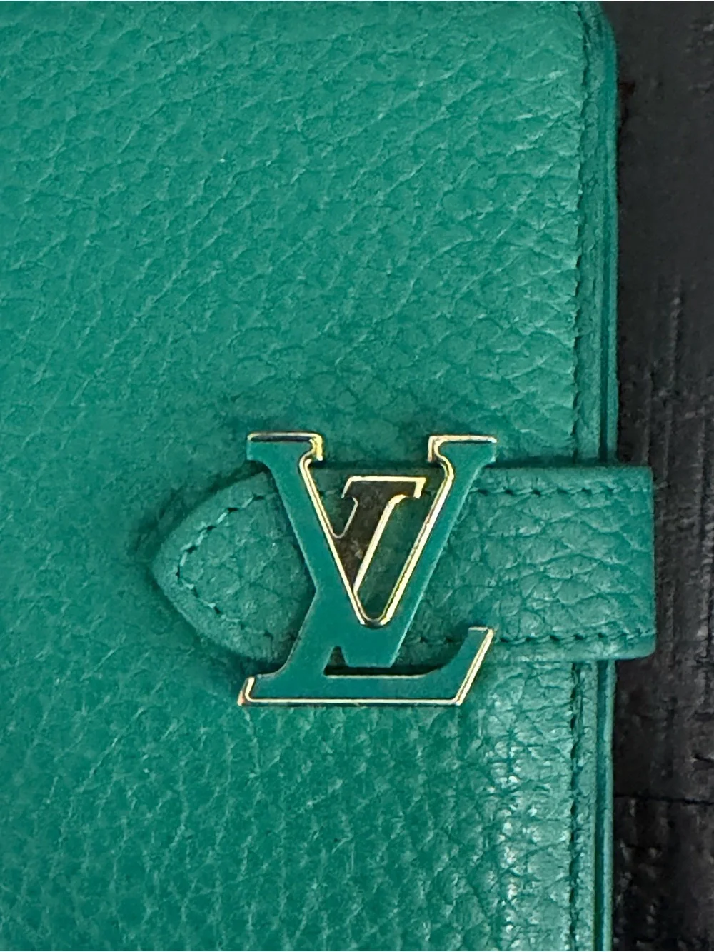 Louis Vuitton Green Pebbled Leather Wallet with Gold LV Hardware
